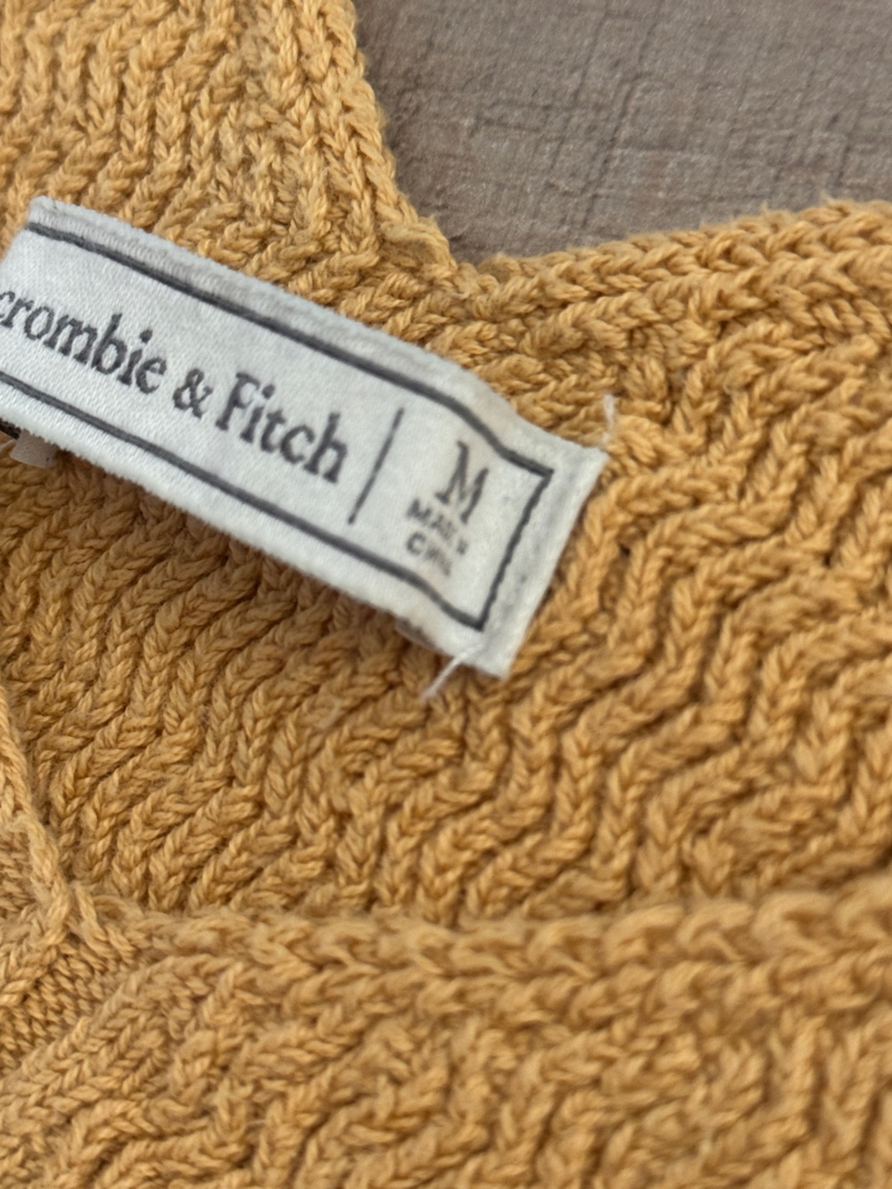 Abercrombie & Fitch Mustard Knit Tank Top – Size M - Picture 7 of 7
